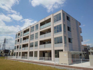 Ｕｎ　ｈｏｍｍｅ（アンノーム）の画像