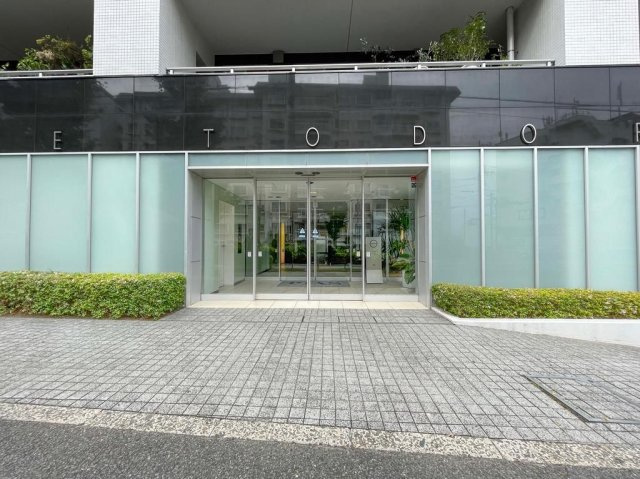 ピアースコード等々力のエントランス