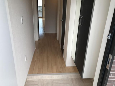 【玄関】 | エイコンフィールドⅠ | 廊下