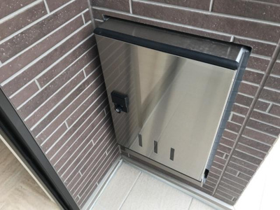 【設備】 | エイコンフィールドⅠ | 宅配ボックス