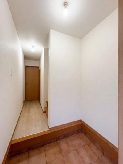 【玄関】 | 山科区西野楳本町　中古戸建