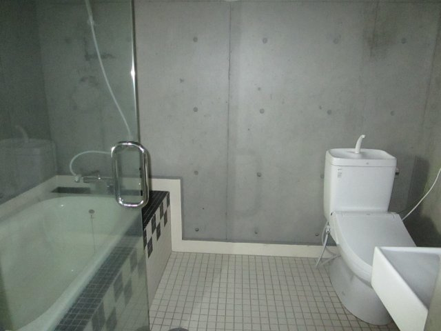 【浴室】 | ASレジデンス材木町 | お風呂で日々の疲れを落としましょう