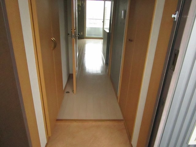 【玄関】 | ASレジデンス材木町 | きれいな玄関です