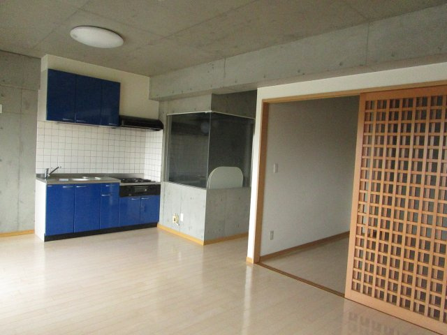 【居間・リビング】 | ASレジデンス材木町 | 居間です