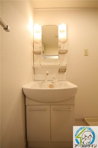 メゾン・ド・モンテアンの洗面所|※類似部屋