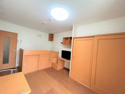 【寝室】 | レオパレススカーレット