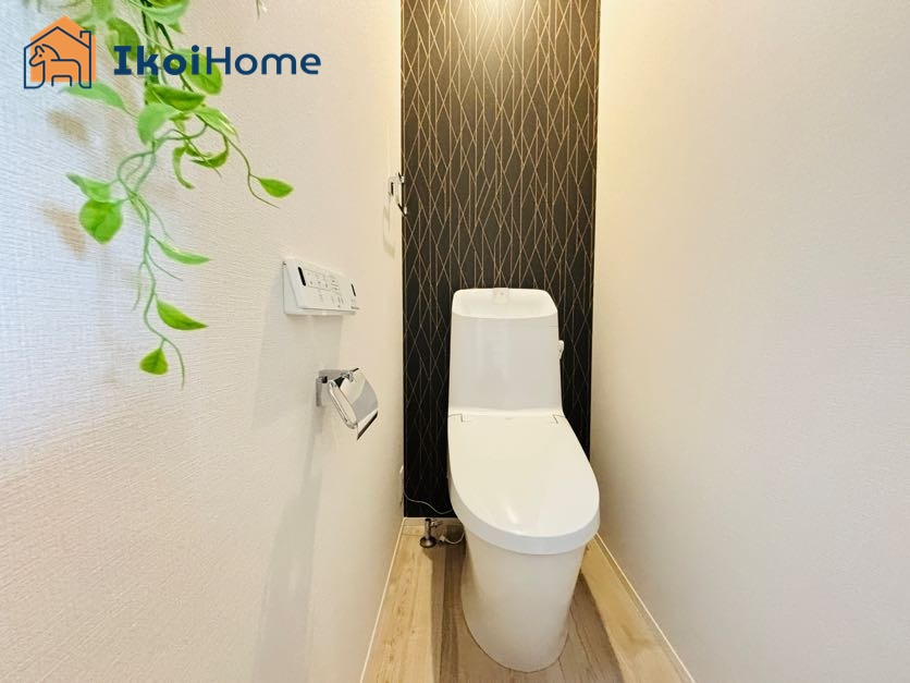 神戸市西区池上1丁目　新築戸建のトイレ|●年中無休：当日予約可●1階・2階ウォッシュレット付のお手洗い。汚れが落ちやすく、節水タイプです