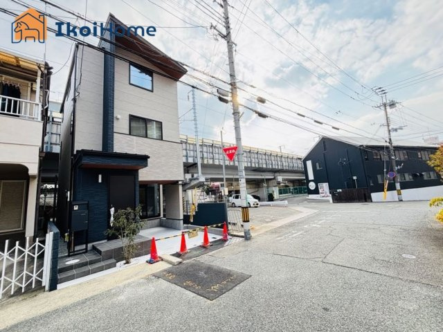 神戸市西区池上1丁目　新築戸建の前面道路含む現地写真|●年中無休：当日予約可●前面道路広々6m！閑静な住宅街で陽当りも通風も良好です！