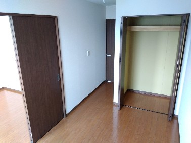 クレアージュ小中野Aの収納