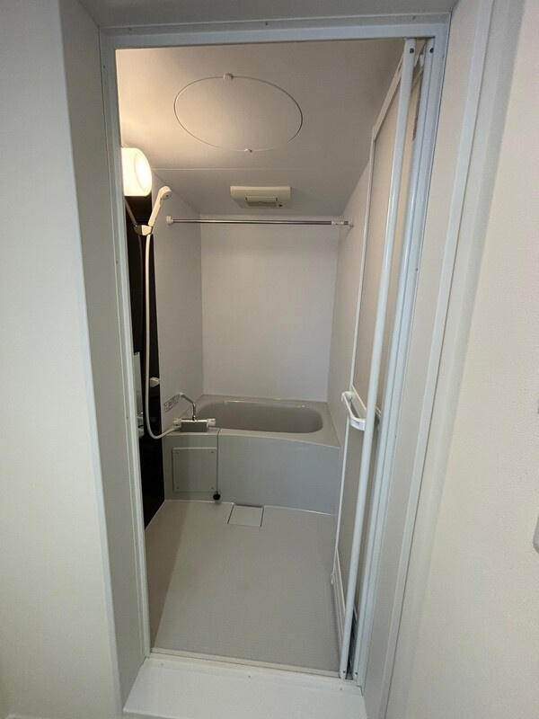 アセンディア成田の浴室