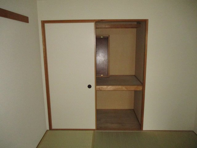 グランプレステージ西明石の収納