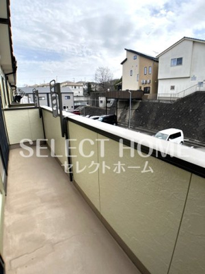 【バルコニー】 | 愛 | 広々としたバルコニーです