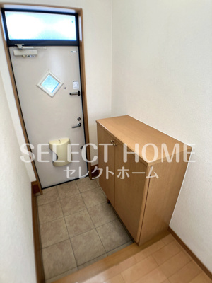 【玄関】 | 愛 | 明るい玄関です