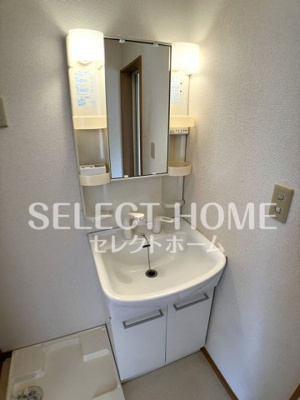 【独立洗面台】 | 愛 | 独立洗面台で身支度をすべて済ませてしまいましょう