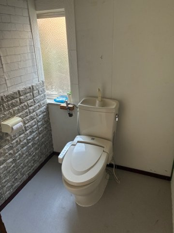 上津事務所のトイレ