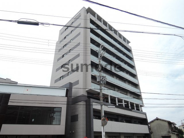 エターナ千里丘の外観