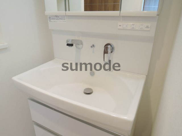 エターナ千里丘の洗面所|写真は同マンション別部屋