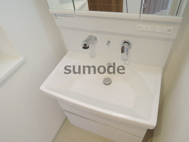 エターナ千里丘の洗面所|写真は同マンション別部屋