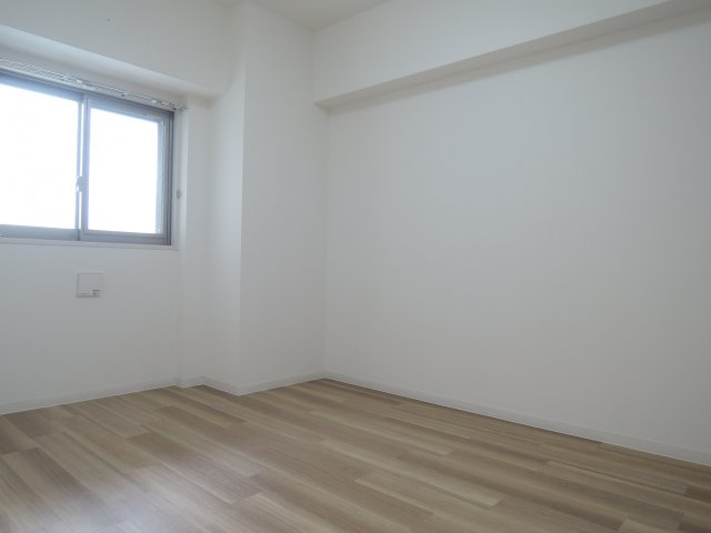 エターナ千里丘の寝室|写真は同マンション別部屋