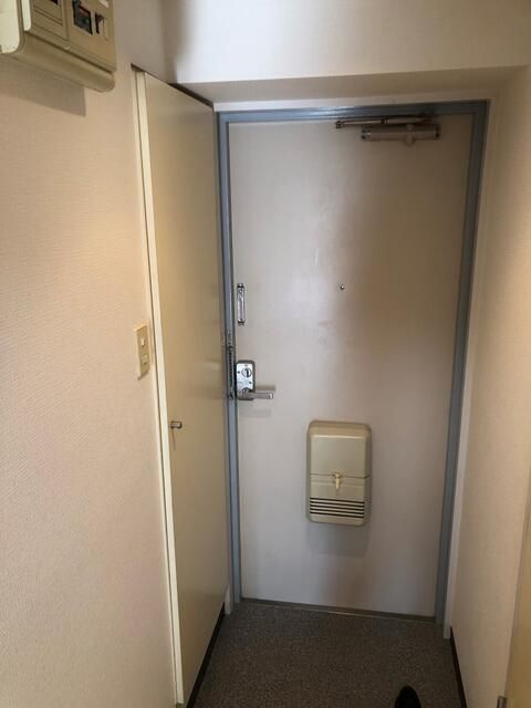 ヴィラ・ケルンの玄関