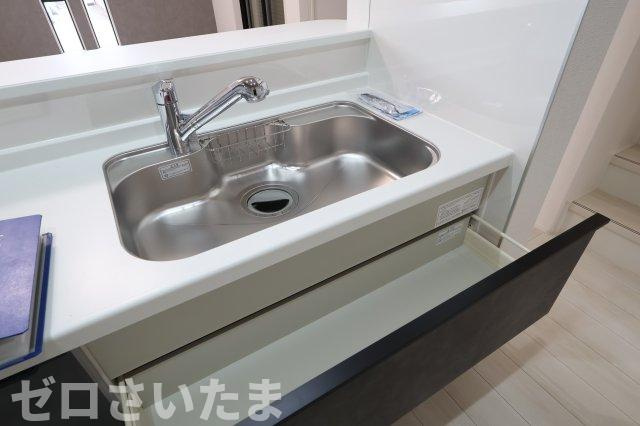 《仲介手数料無料》志木市中宗岡２丁目15-45新築一戸建てグラファーレのキッチン