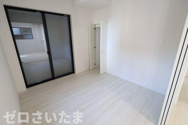 《仲介手数料無料》志木市中宗岡２丁目15-45新築一戸建てグラファーレの洋室