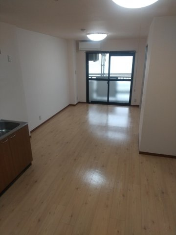 サンフィールド赤鍋の居間・リビング