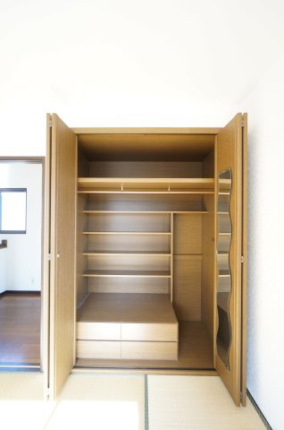 市原市古市場貸家の収納|物件、駅でお待ち合わせでのご案内歓迎！