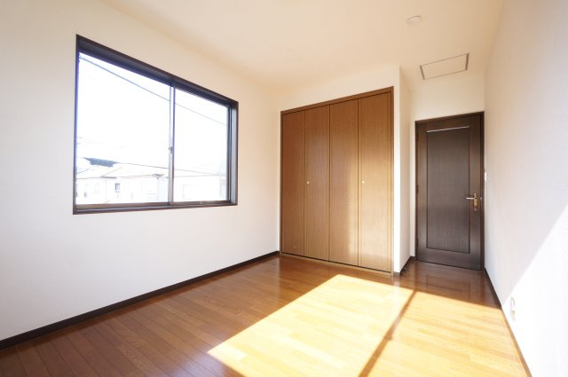 市原市古市場貸家の洋室|詳細、ご不明点等、お気軽にご連絡ください！