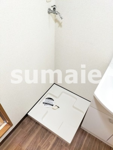 フローラ浦和の洗面所|室内洗濯機置き場です。