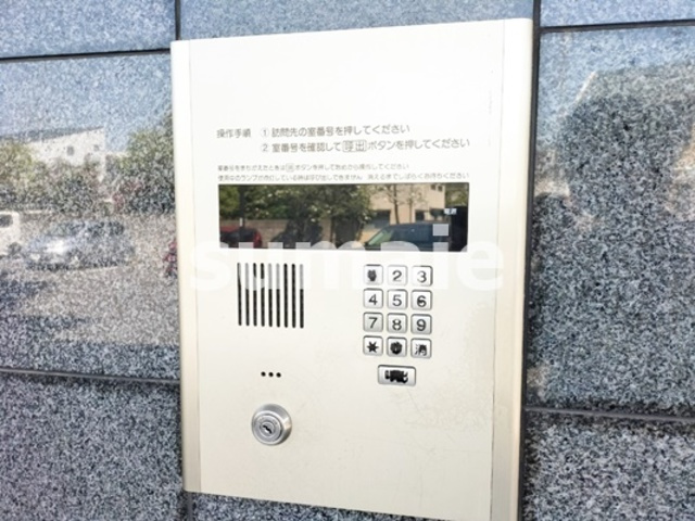 フローラ浦和のセキュリティ|オートロックで安心☆