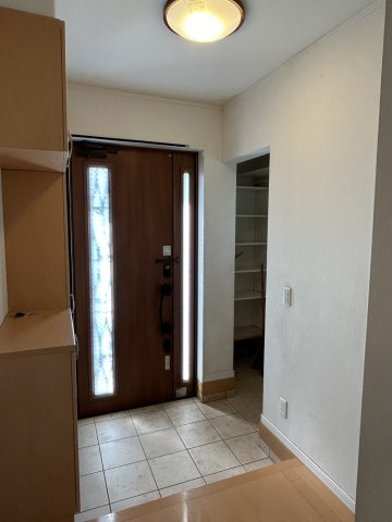 阿見町鈴木の玄関