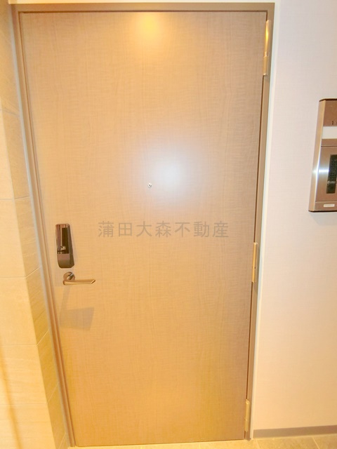 Live Casa千鳥町の玄関