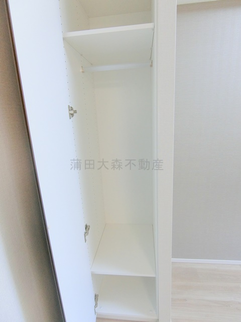 Live Casa千鳥町の設備|洋室3.2帖　収納　クローゼット