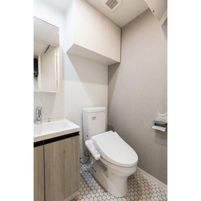 【トイレ】 | コンフォリア・リヴ根岸二丁目 |  