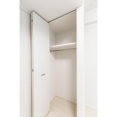 【収納】 | コンフォリア・リヴ根岸二丁目 |  