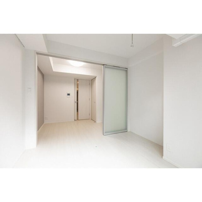 【居間・リビング】 | コンフォリア・リヴ根岸二丁目 |  