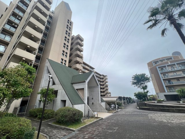 和泉市室堂町の中古マンションの外観|【ご内覧可能♪】ご内覧をご希望の際は是非、イエストアまでお問合せ下さい♪