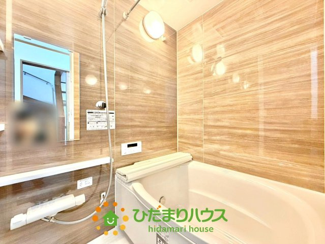 加須市礼羽１期　中古一戸建ての浴室