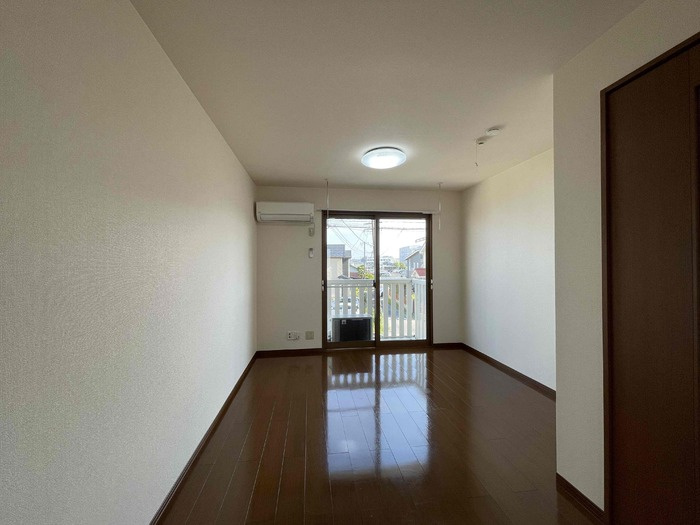 サニーハウス東 Ｃの居間・リビング