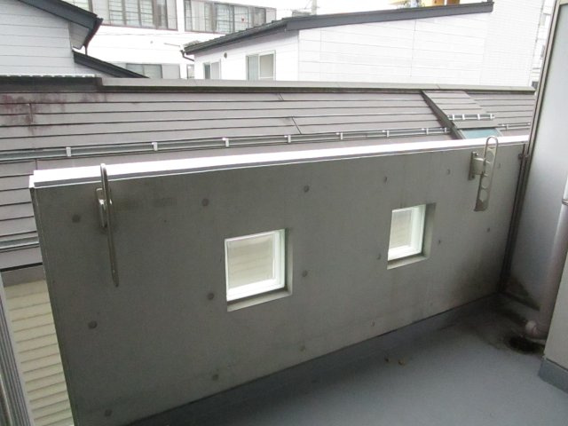 【バルコニー】 | ASレジデンス材木町 | お洗濯にも便利なバルコニー付き