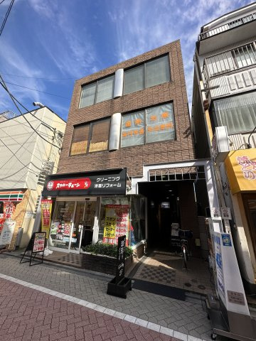 キャッスルプラザ新高円寺の外観