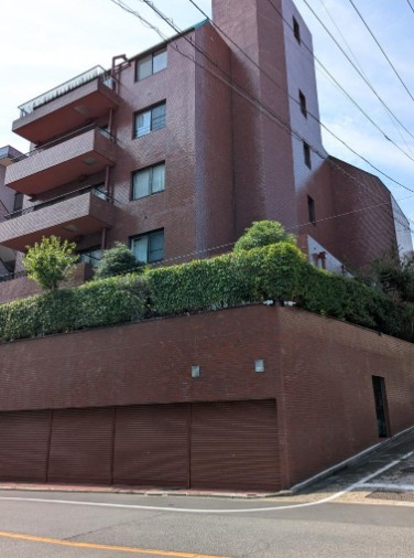 渋谷区元代々木町の賃貸マンション