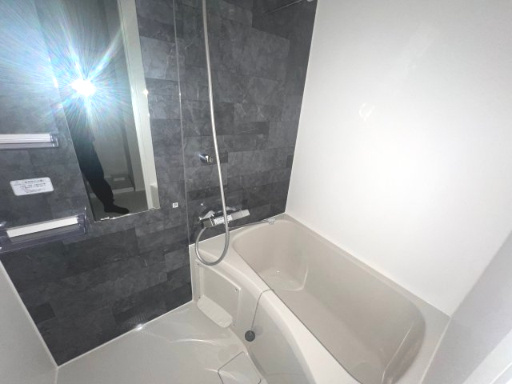 早稲田鶴巻町IMAハウスの浴室|お風呂で日々の疲れを落としましょう