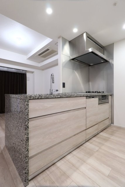 パークナード恵比寿のキッチン|コンパクトなキッチンで掃除もラクラク