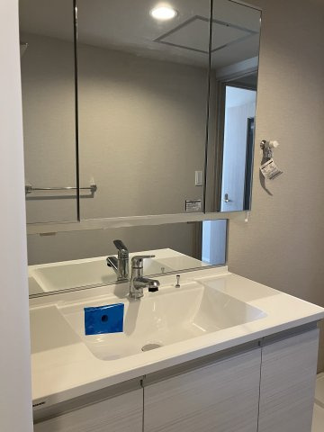 プライムアーバン新川の洗面所|参考写真