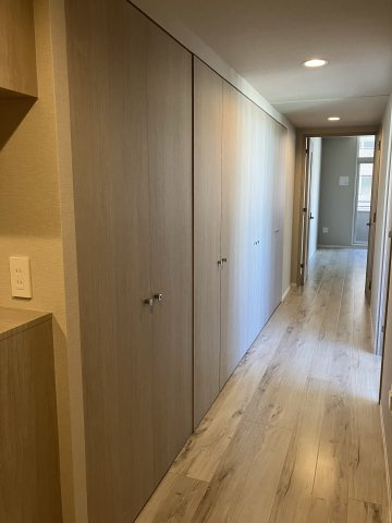 プライムアーバン新川の居間・リビング|参考写真