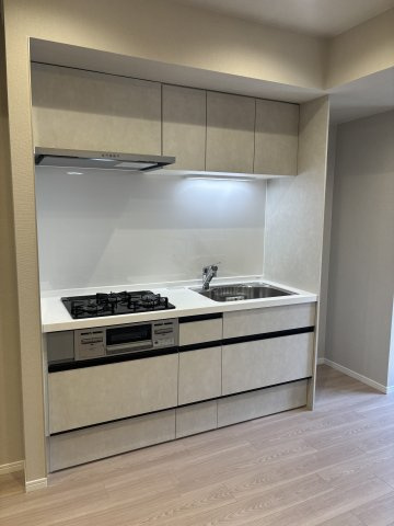 プライムアーバン本駒込のキッチン|コンパクトなキッチンで掃除もラクラク