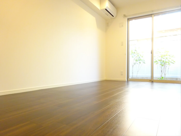 モダンフォルム永福の居間・リビング