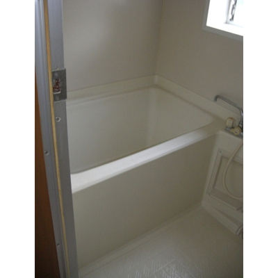 【浴室】 | ハイツ915 | 日々の疲れを癒すお風呂付です